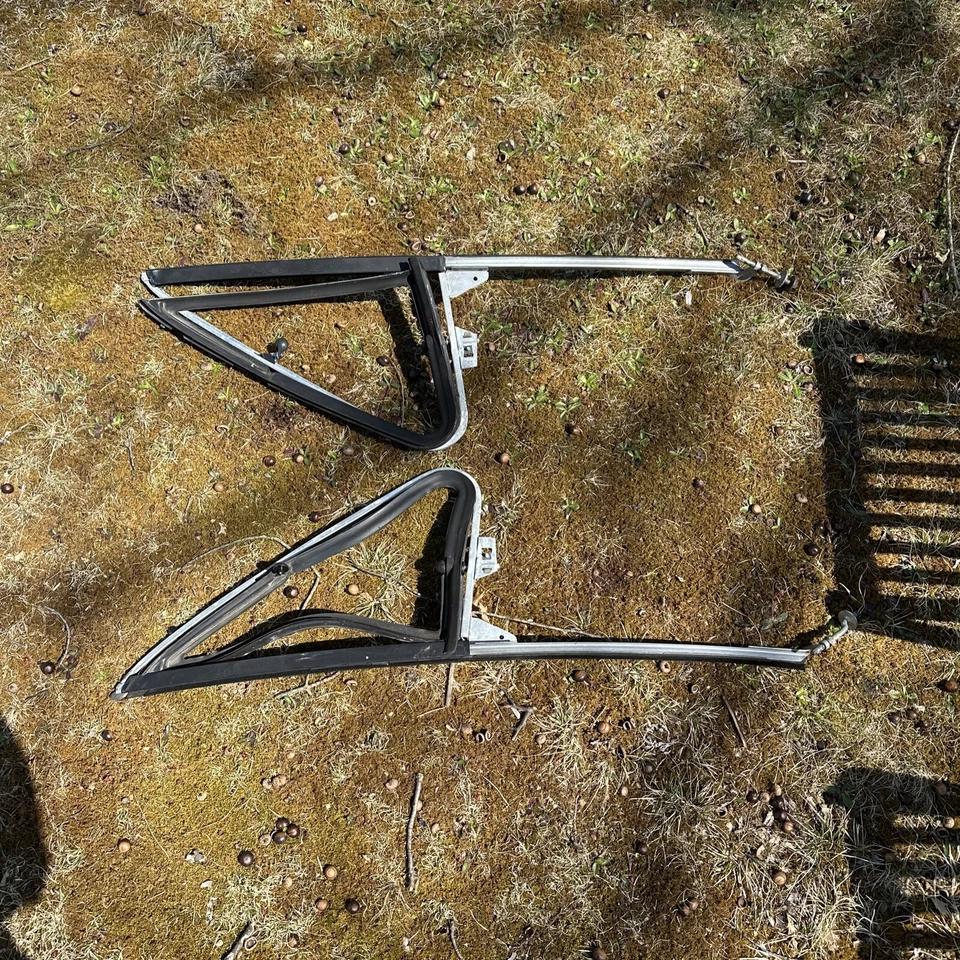 1985 - 1991 年道奇 Ram Van Right Vent 窗刹车原始设备制造商 B150 B250 — 第 3/4 张图片