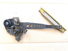 Mercedes Benz W123 Fensterheber Mechanismus manuell hinten links 1237301946