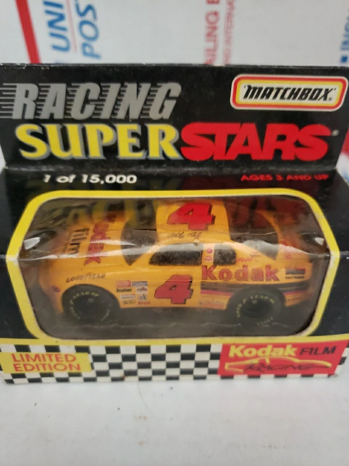 Matchbox 96 Racing Super Stars STERLING MARLIN #4 Kodak Film Racing 1:64 Tr4 #410 - Изображение 2 из 3