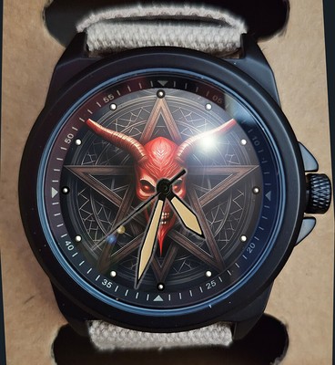 Fiction Storia Di Orologi Del Diavolo Fiction Fiorello Orologi Del