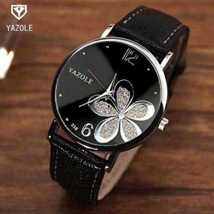 Montre à quartz romantique, cadran fleur et bracelet cuir, le cadeau idéal pour femme