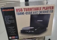 NEW Sylvania USB Turntable Player - 3 Speed Vinyl Record Player - Suitcase