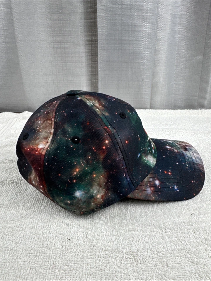 Gorra ajustable Converse Looney Tunes Marvin The Martian Spacial Tie Dye Foto 4 de 4