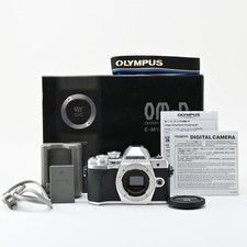 Excellent condition OLYMPUS OM D E M10 Mark III Body Silver Shot count 7 442 wit