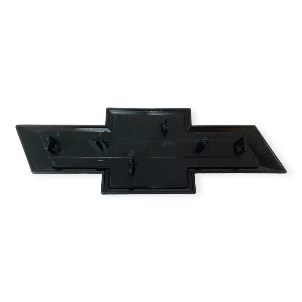 Chevy Silverado parrilla pajarita emblema negro 2014-2015 1500 15-19 2500HD 3500HD Foto 3 de 3