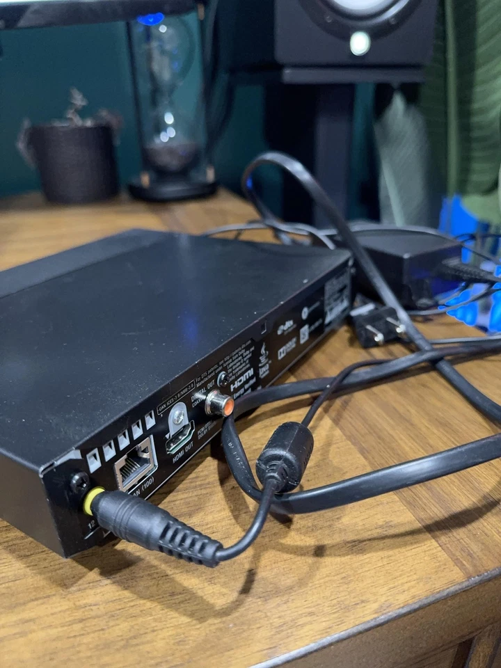 Sony BDP-S1700 Blu-Ray DVD Player Black HDMI 1080p Streaming With AC Adapter - Image 3 of 4