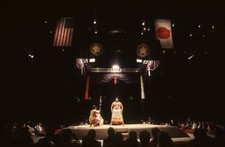 Akebono Taro born in Hawaii as Chad Rowan performs a ritual prior - Old Photo 9