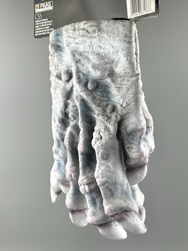 2004 PMG Halloween Horror Hands Costume Monster Vampire Vampr Paper Magic Group - Picture 10 of 17
