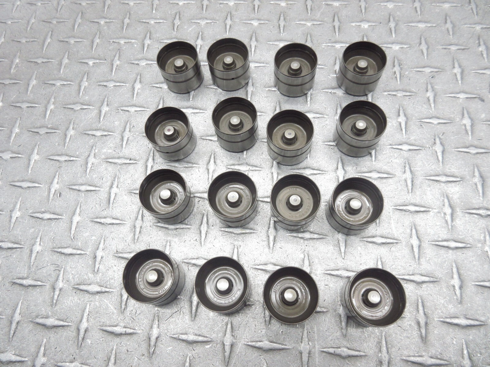 2008 Ferrari F430 Spider Right Cylinder Head Tappets Tappet Bucket 247480