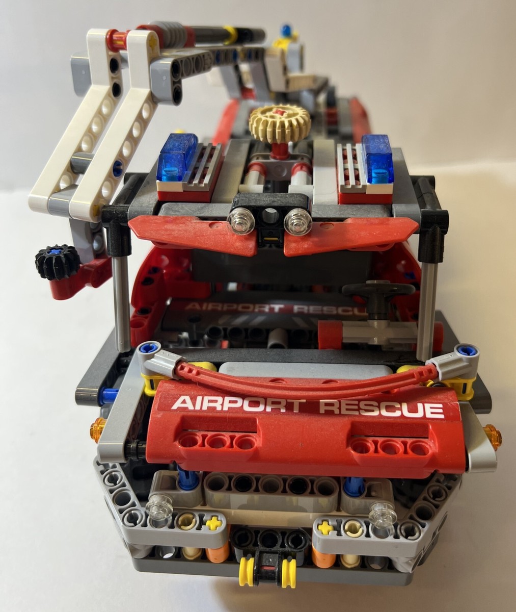 LEGO Technic Airport Rescue Vehicle 42068 RETIRED Incomplete No