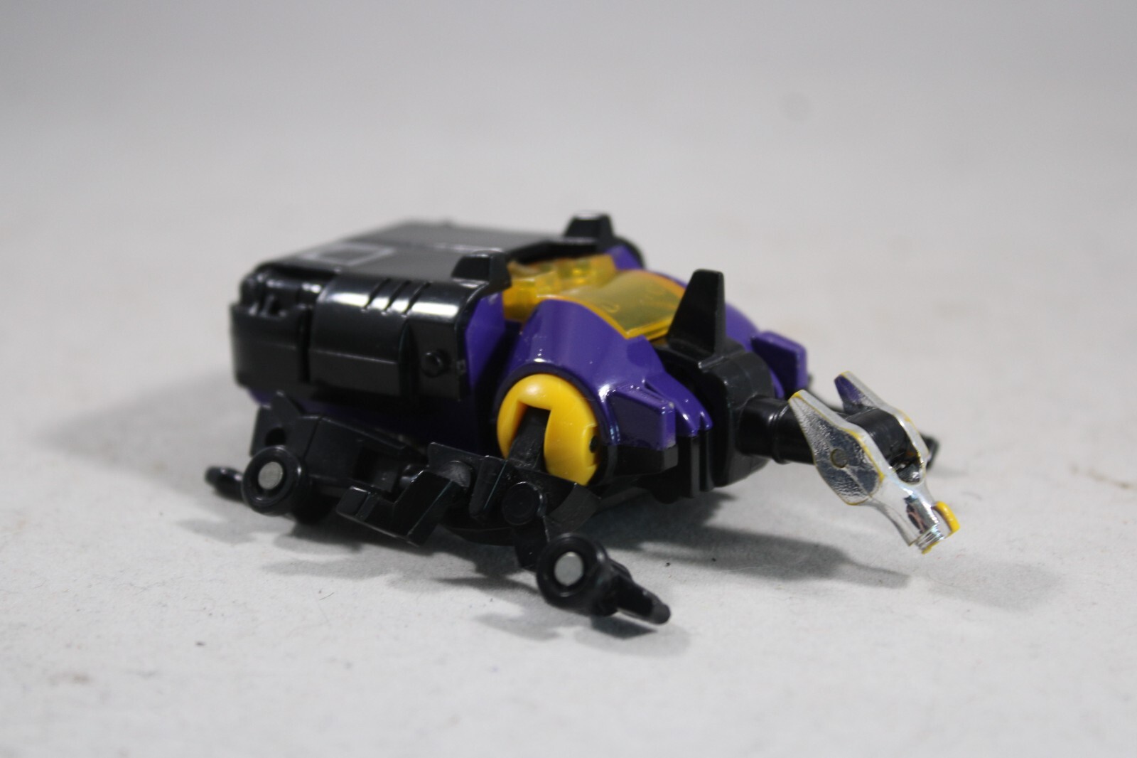 1985 Hasbro Transformers Decepticon Bombshell  - Incomplete -  Figure