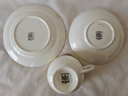 FLORAL ENGLISH ART DECO PARAGON PORCELAIN TRIO OF CUP, SAUCER & CAKE PLATE, 1920 - Picture 6 of 9