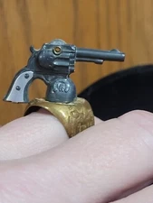 1947 -1949 Vintage Lone Ranger 6 Six Shooter Kix Cereal Premium Adjustable Ring 