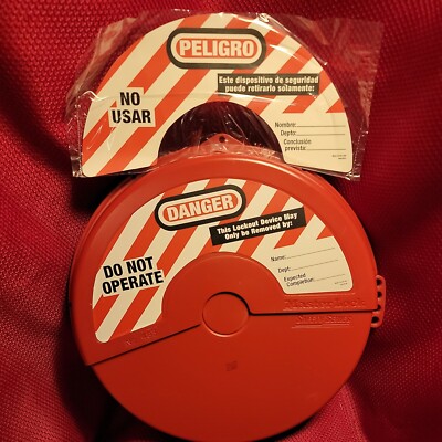 ROTATING GATE VALVE LOCKOUT 483 6''-10'' Hinged Safety handle cover by Master Lock