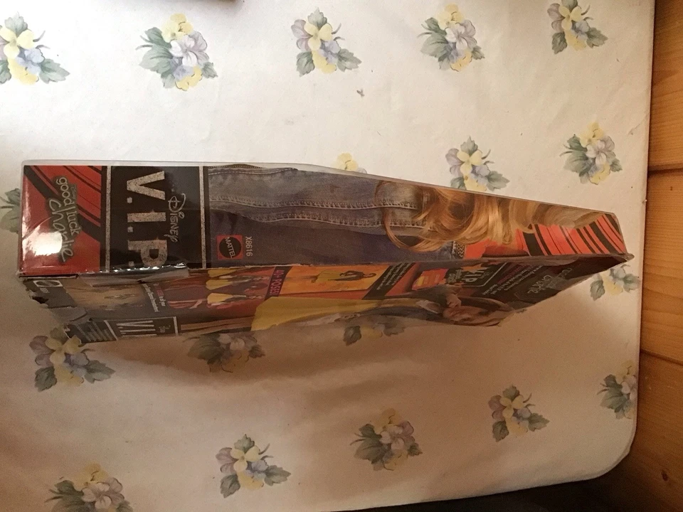 Nuevo DISNEY Channel Mattel V.I.P. Muñeca de juguete Good Luck Charlie VIP Foto 4 de 4