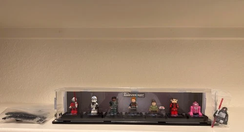 Lego Star Wars 25th Anniversary Minifigures + Darth Maul and Display Case