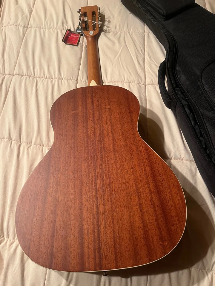 Gold Tone GT-Parlor All Solid Acoustic-Electric Guitar w/Bag - Natural - Image 3 of 4