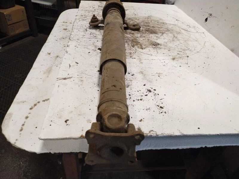 Rear Drive Shaft Thru VIN 205955 Fits 92-93 MAZDA 929 1788673 - Изображение 4 из 4