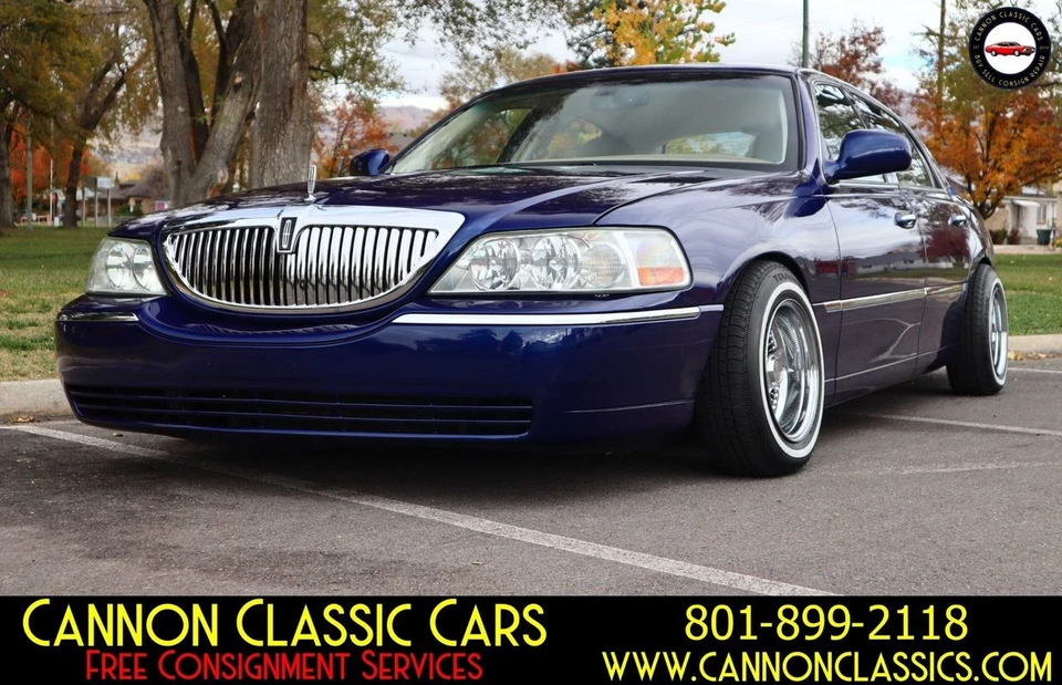 2007 Lincoln Town Car Signature - Image 2 of 4