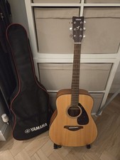 Yamaha FG800 Dreadnought Natural Acoustic Guitar With Soft Bag