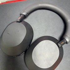 Sony XM5 Headphones Slightly Used Official