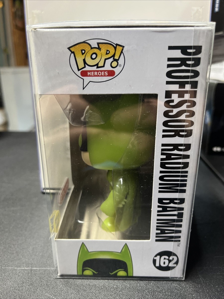Figurine Funko Pop! - N° 162 - Professor Radium Batman Gitd