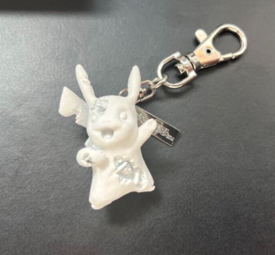 Daniel Arsham x Pikachu Pokemon Crystalized Figure Key Charm Daniel Arsham x Pikachu Pokemon Crystalized Figure Key Charm