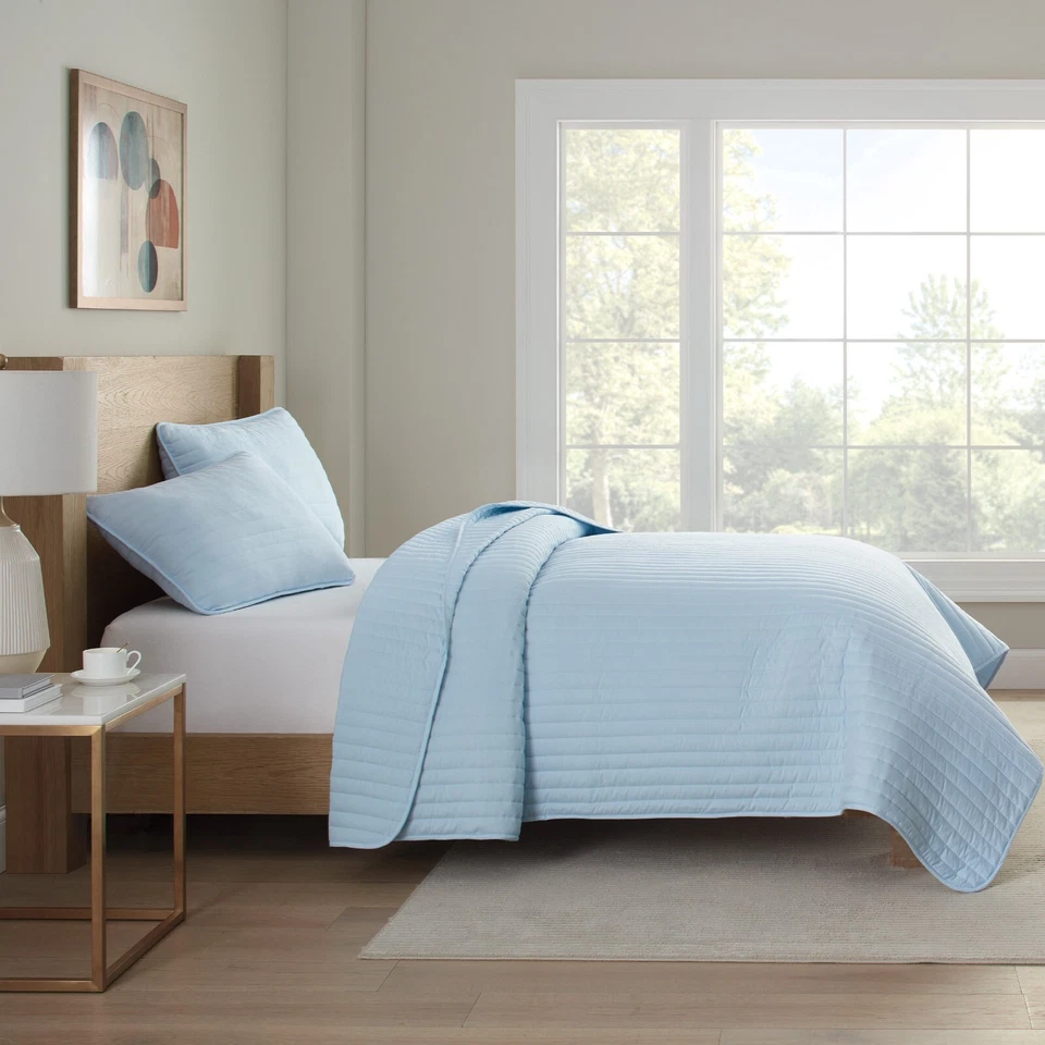 Juego de edredón Host & Home, opciones de tamaño y color, acogedor microfibra cepillada y relleno de polietileno Foto 4 de 4