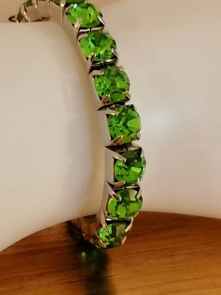 Peridot Tennis bracelet Green Swarovski Jewelry White Gold plate Handmde present - Image 3 of 4