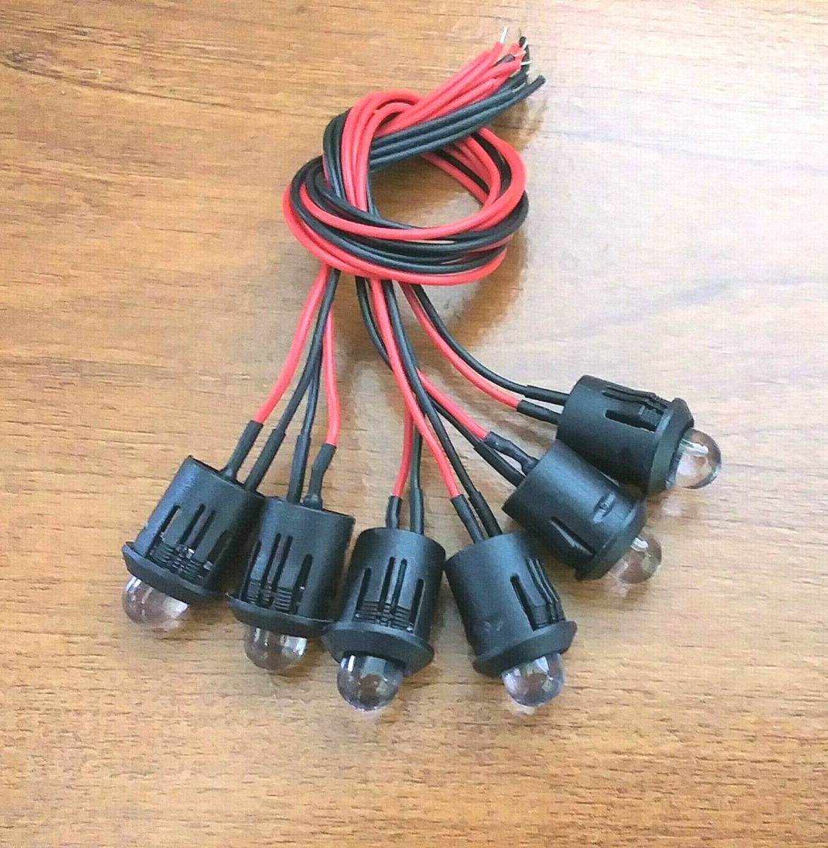 6 Super Bright BBT 12 volt Red LED 3/8