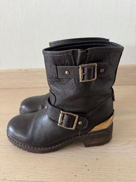 Women Love Moschino Boots Brown Leather 36