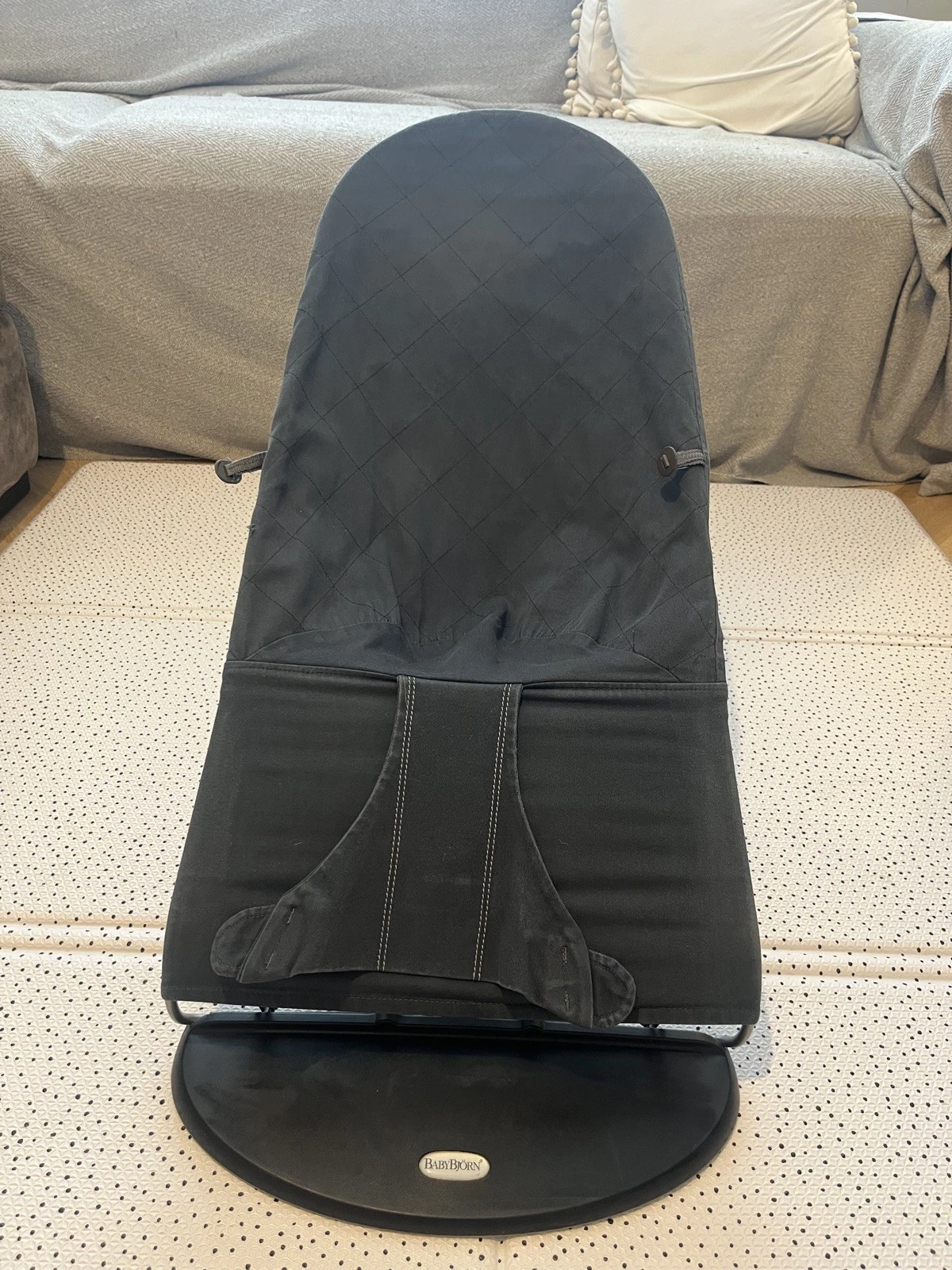 BabyBjorn Bouncer Dark Grey