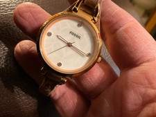 Fossil womens watch new batt rose gold nice band has wear should last few years