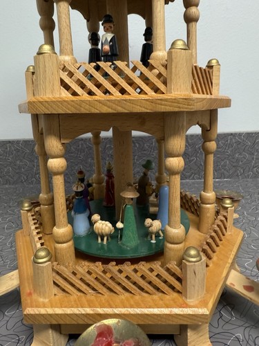 Vintage Erzgebirge Wooden German 18”Windmill Carousel 3-Tier Pyramid Nativity - Picture 6 of 17