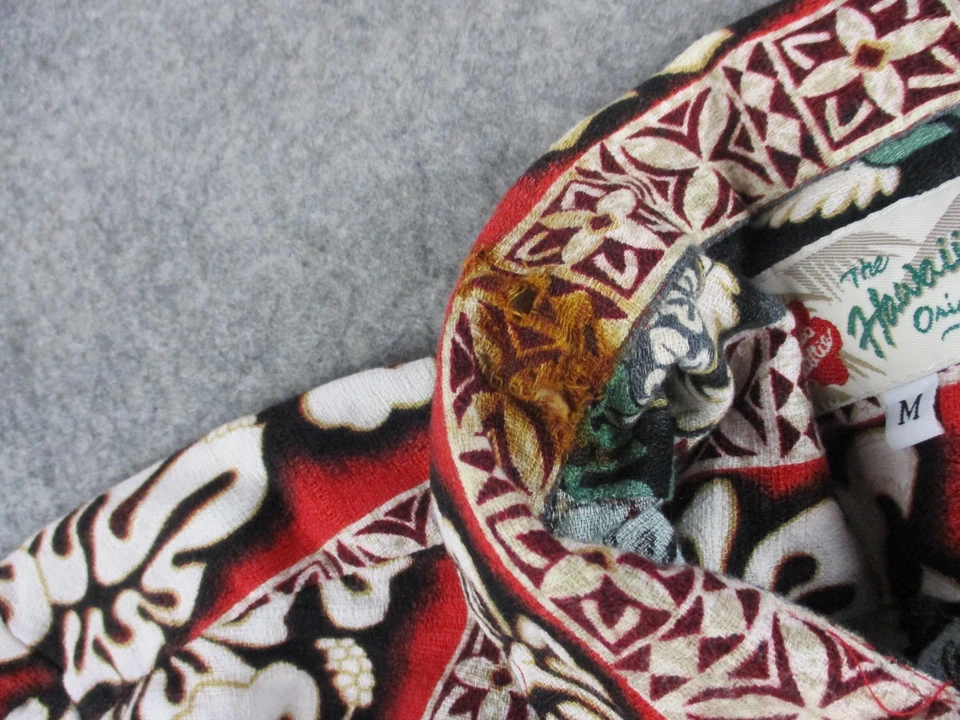 Camisa masculina Hilo Hattie média vermelha verde havaiana Aloha botão frontal feita nos EUA - Imagem 4 de 4