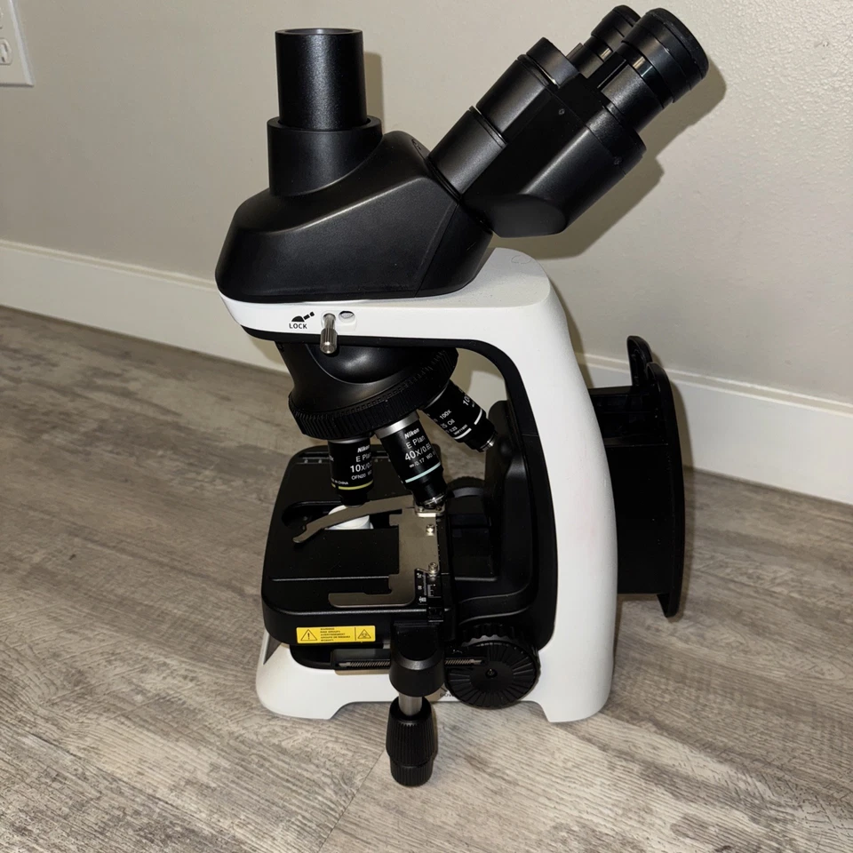 Nikon Eclipse Si missing charger - Image 2 of 4