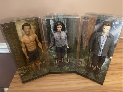 Twilight Pink Label Barbie - Edward, Bella and Jacob Victoria - NIB
