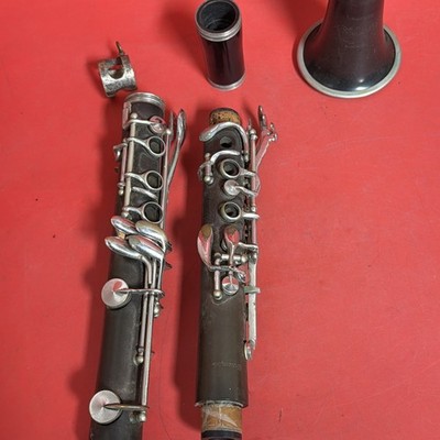 Vintage Triumph Clarinet w/ Original Case Parts Repair or Restore