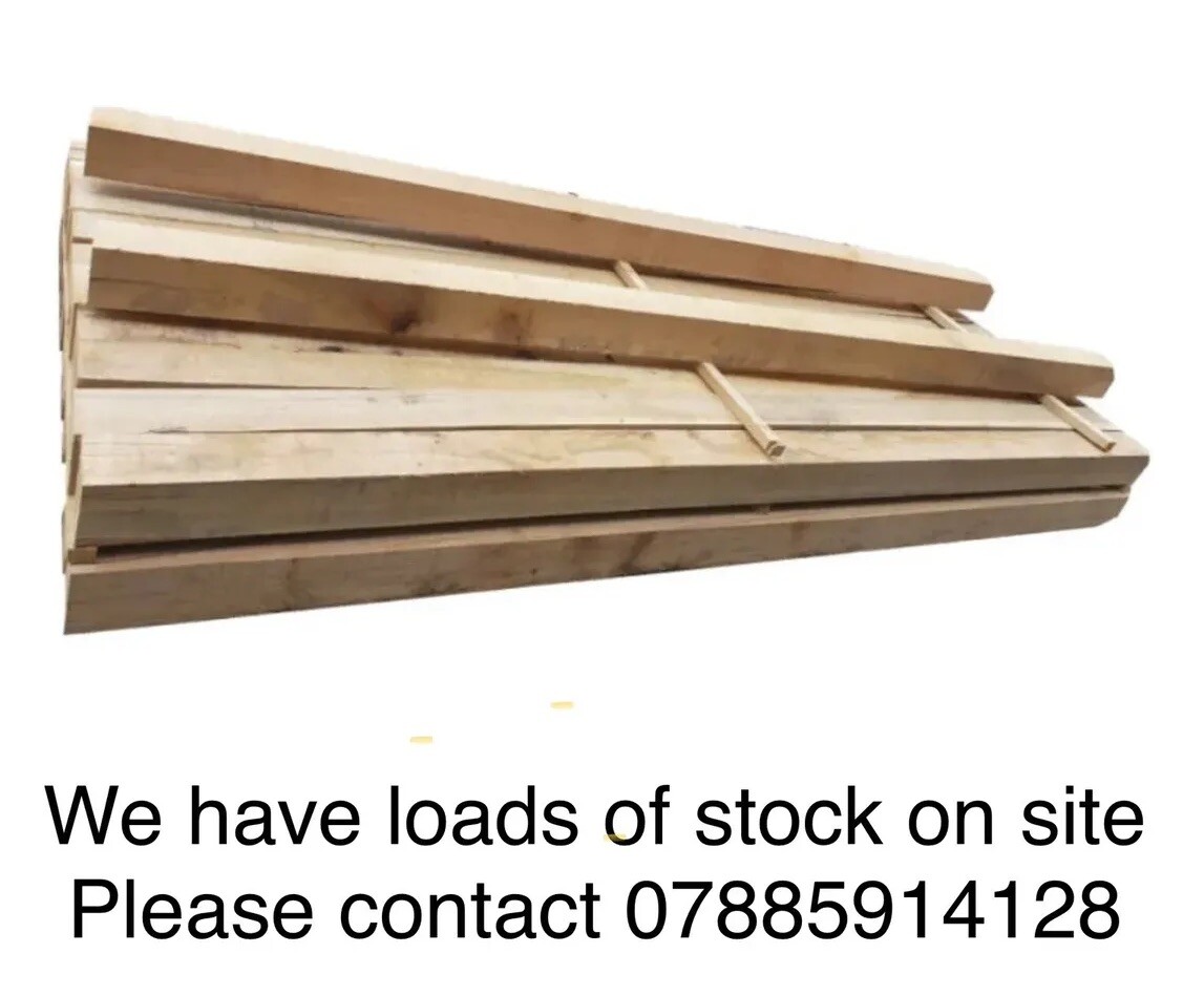 GREEN OAK POSTS (5x5) 125mm X 125mm X 3.0m ONLY £60 Each D24 Grade ...
