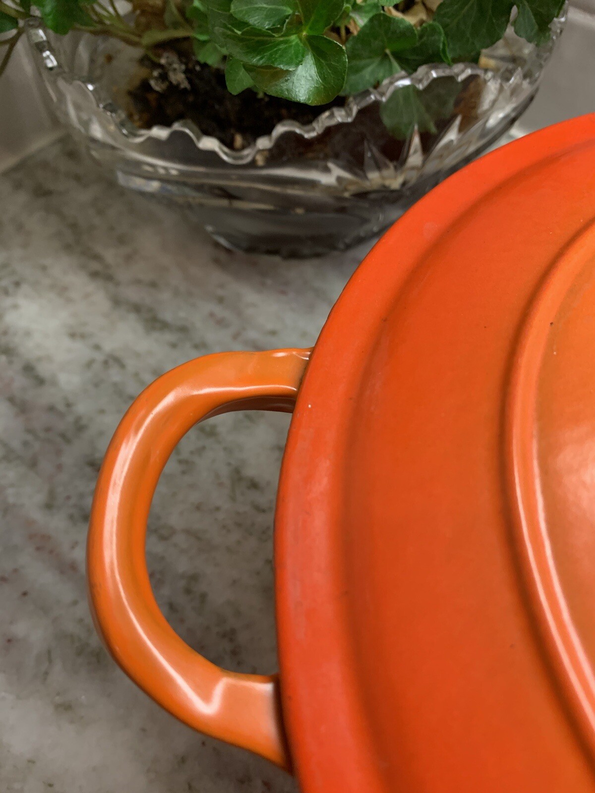 vtg Le Creuset Enameled Cast Iron Round Dutch Oven 24 4.5 Qt Orange