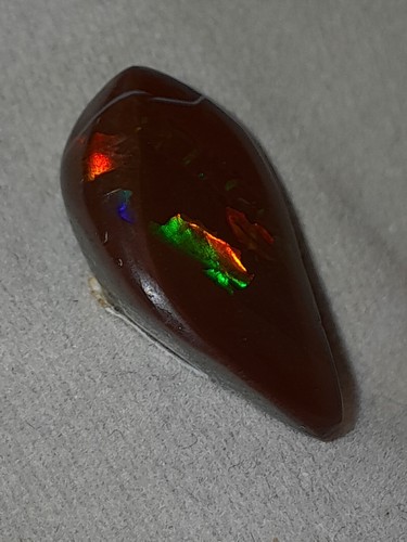 Äthiopischer Mezezo (auch Schoko oder Shewa) Opal, poliert,10,9ct, alle Farben - Bild 2 von 8