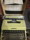 Olivetti lettera 32 macchina da scrivere