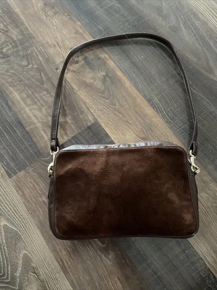 Bolsa Lisette pequena baguete vintage marrom camurça alça destacável - Imagem 4 de 4