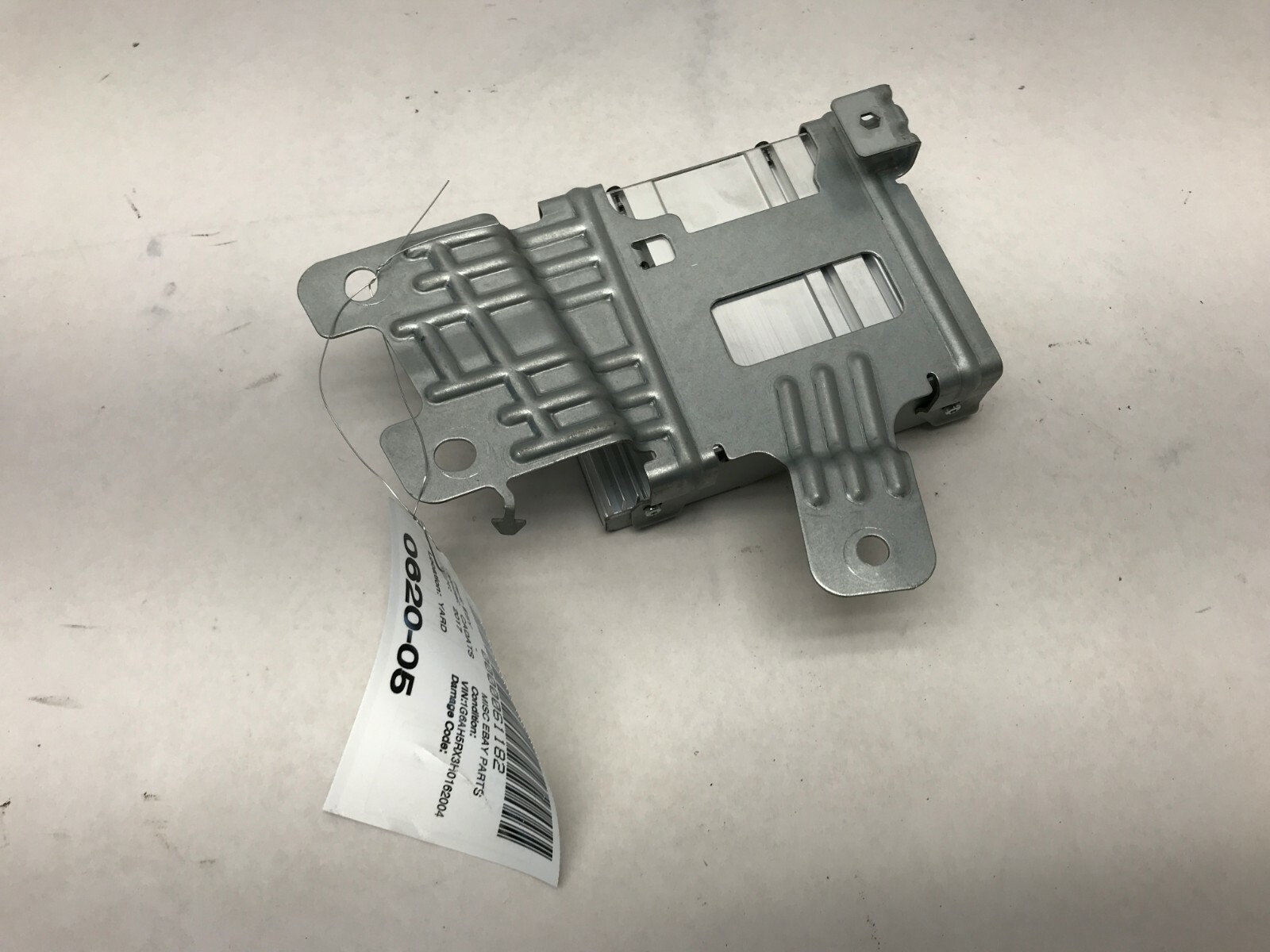 15 16 17 CADILLAC ATS POWER INVERTER OEM 150W 120V 23346668 | eBay