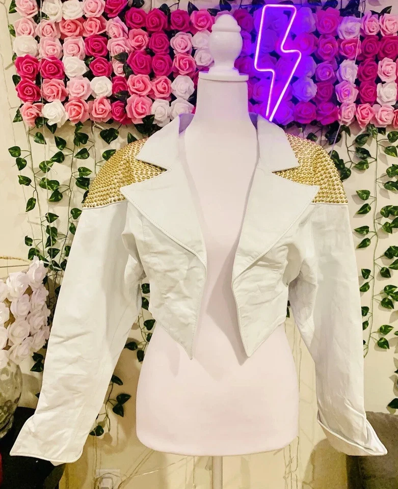 Jaqueta de motociclista de couro vintage anos 80 anos 90 cravejada de ouro feminina média RP $675