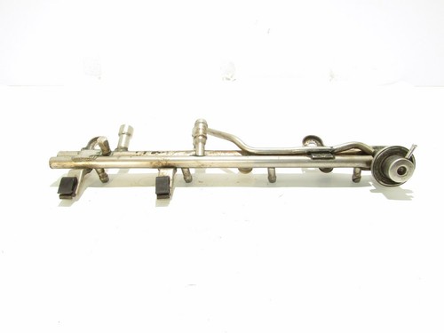 BMW 3 E46 2000 1,9B Fuel Rail Einspritzleiste Verteilerrohr 87kw 1435910