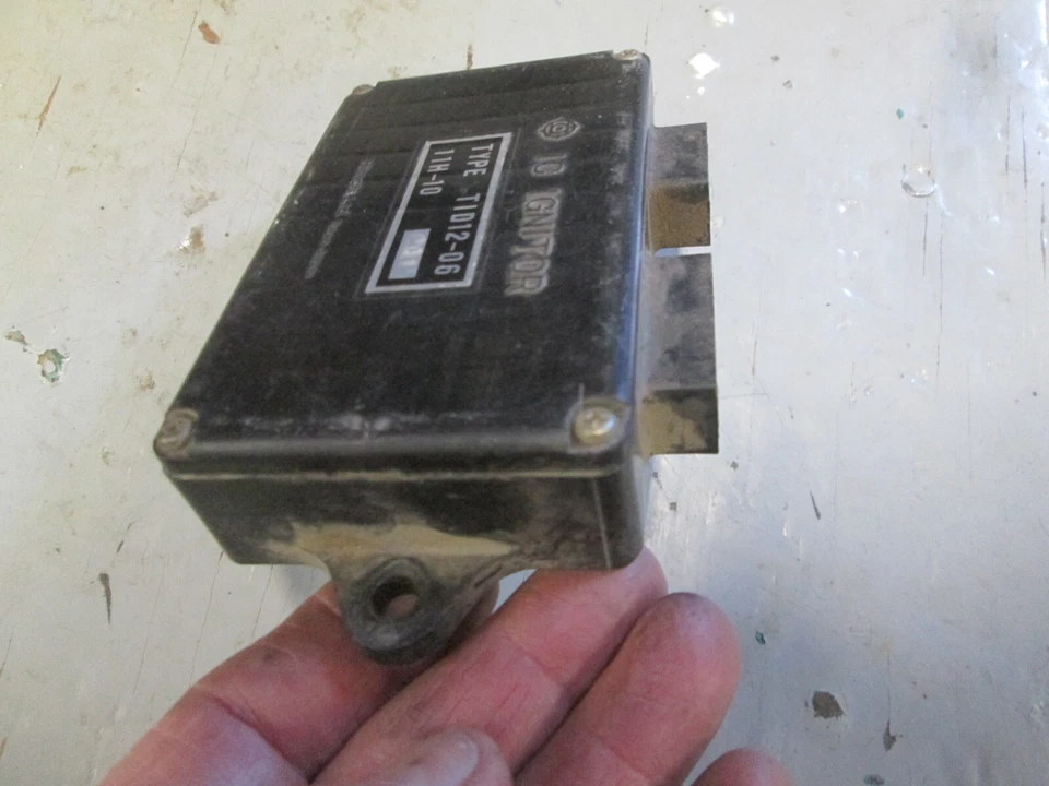 DE COLECCIÓN YAMAHA 1982 - 1983 XZ550R VISION ENCENDEDOR CDI ECU 11H-82305-10-00 Foto 3 de 4