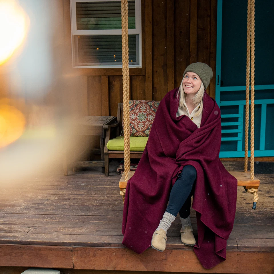 Arcturus Wool Blanket - 4.5 lbs, Warm, Washable, 64" x 88" (Wine) - Image 4 of 4