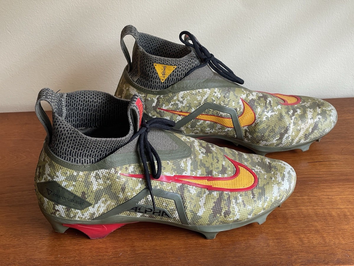NIKE Alpha Menace Elite 3 Mid Football Cleats 11.5 Amazon.com | Nike Alpha Menace Elite 3 CT6648-400 College  main image 3