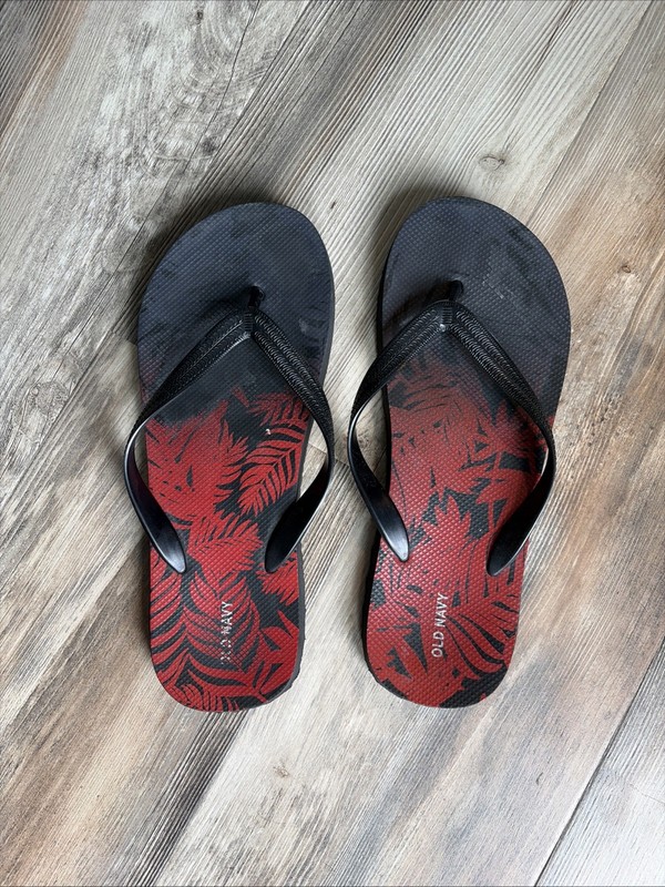 Old Navy Men’s Flip Flops Size 8-9 Large Palm Print